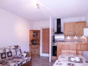 Studio skis aux pieds, 4 pers, terrasse ensoleillée, prox commerces et animations - FR-1-322-529